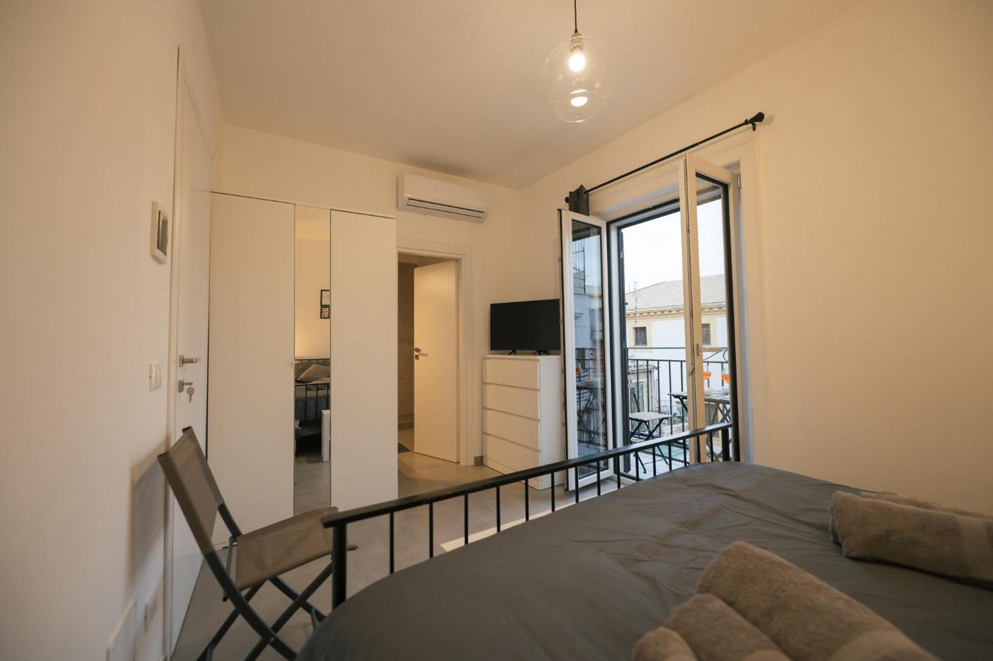 Appartamento La Casa Di Louis Palermo Esterno foto